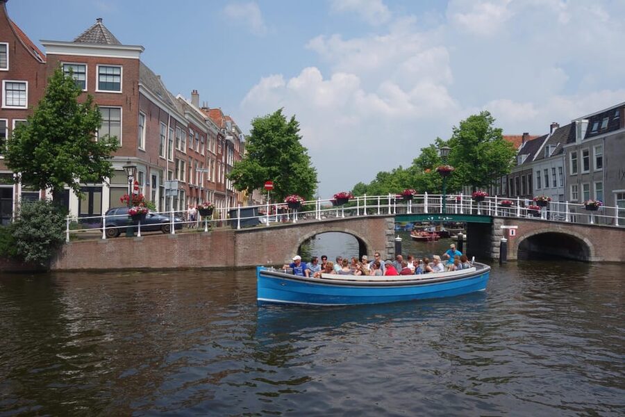 Leiden: Cruise through the Historic City Center with Guide - Is $15 a good value?