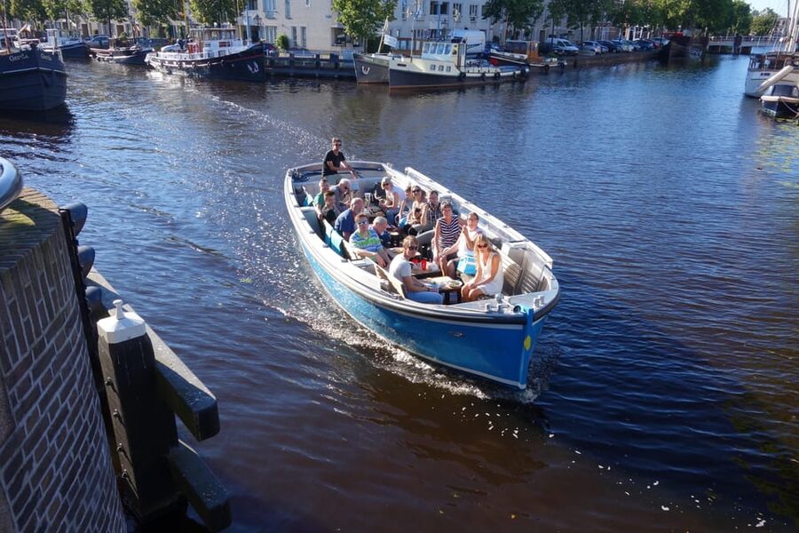 Leiden: Cruise through the Historic City Center with Guide - Who will enjoy this Leiden cruise?