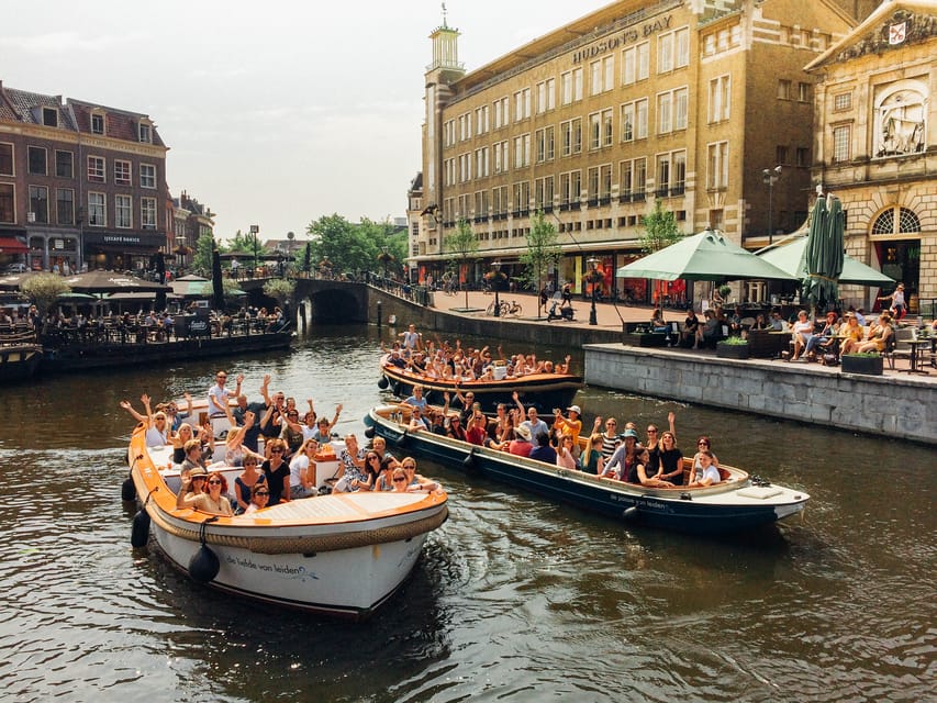 Leiden: Guided City Canal Cruise - City Hall From the Water