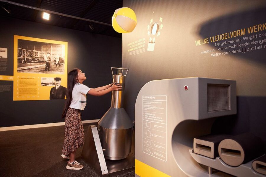 Lelystad: Aviodrome Aviation Museum Entry Ticket - Seeing more than 100 planes and helicopters