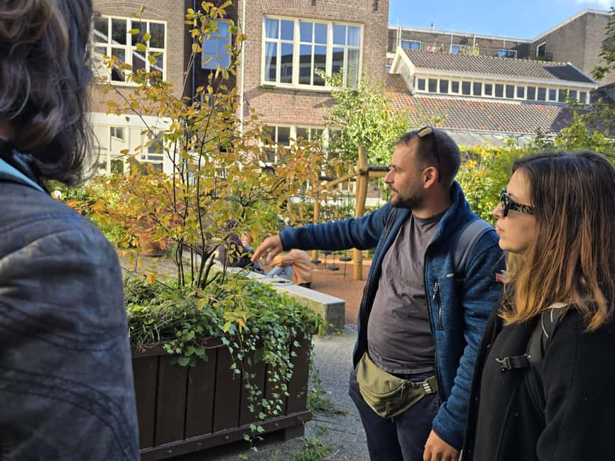 Liberal Amsterdam: Small-Group Walking Tour & Anne Frank VR - The Jewish Quarter and Amsterdam’s difficult stories