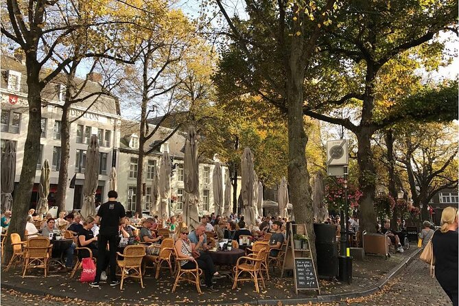 Maastricht Privat Sightseeing City Walk - Weather, timing, and Sunday planning