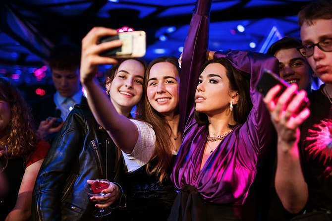 Madame Tussauds Amsterdam & 1-Hour Canal Cruise - Where this experience may disappoint you