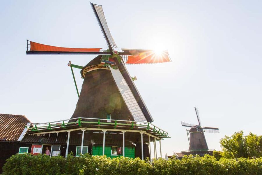 Marken, Volendam, and Edam Full-Day Tour from Amsterdam - The Marken Express across the IJssel Lake