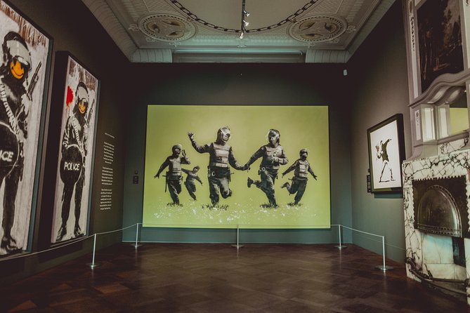 Moco Museum Amsterdam Admission Ticket with Banksy and more - How long the visit takes