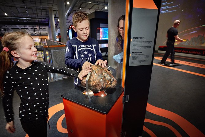 NEMO Science Museum Amsterdam Admission Ticket - The chemistry lab and workshops add welcome structure