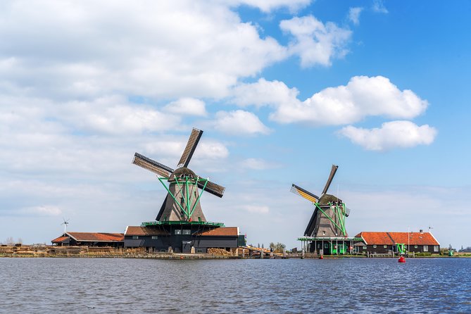 Northern Highlights Tour: visit 4 magnificent places from Amsterdam - Zaanse Schans: windmills, wooden houses, and open time
