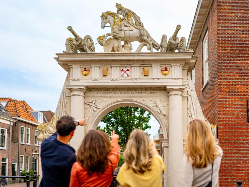Outside Escape Amsterdam with your friend(s) and have fun! - Price, group size, and what you receive