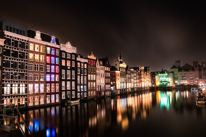 Photoshoot Experience in Amsterdam - Starting at Madame Tussauds on Dam Square