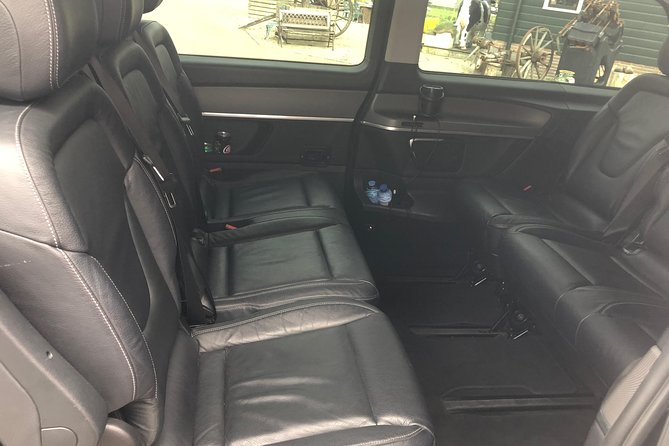 Private Amsterdam Departure Transfer to AMS Schiphol Airport - Timing your pickup for a real flight