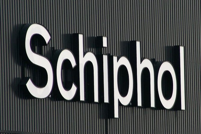 Private Amsterdam Departure Transfer to AMS Schiphol Airport - What the Mercedes ride is like