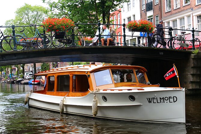 Private Champagne Canal Cruise in Amsterdam - Choosing the best departure time
