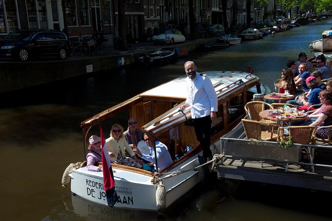 Private Champagne Canal Cruise in Amsterdam - Cruising through the Jordaan