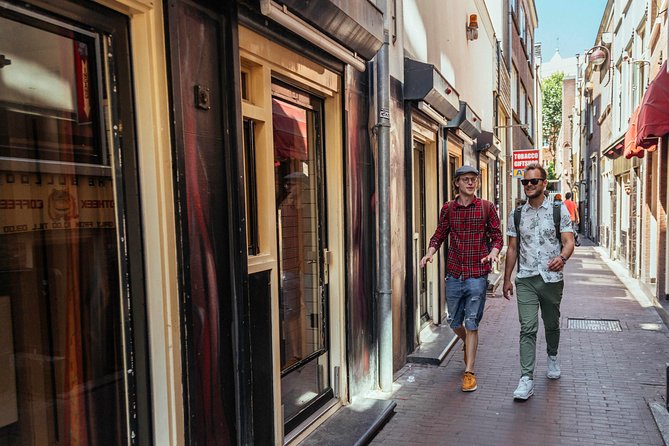 Private City Kickstart Tour: Amsterdam - Begijnhof, a quieter medieval pause