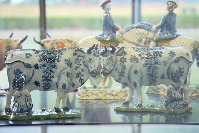 Private Day Tour: Rotterdam, Delft & The Hague From Amsterdam - Lunch inside Rotterdam’s Markthal