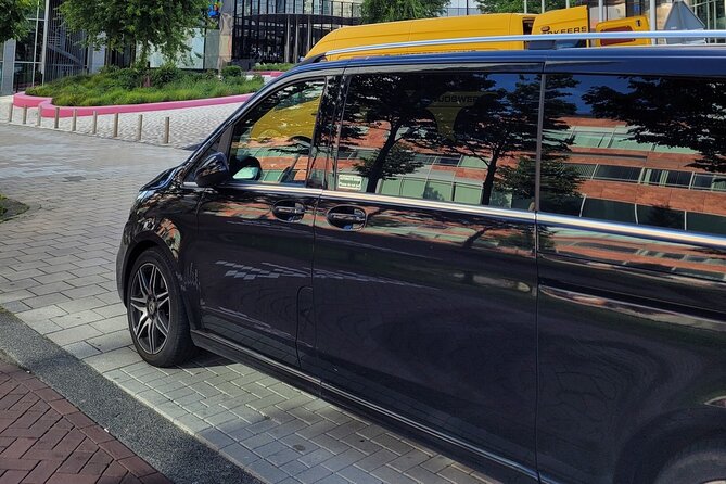 Private Departure Transfer: Schiphol Airport Amsterdam - Booking details worth checking twice