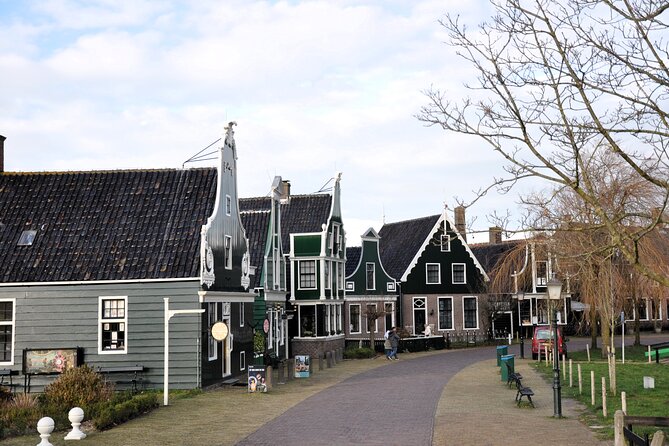 Private Guided Half Day Tour in Zaanse Schans from Amsterdam - Inside De Kat, the world’s last paint mill