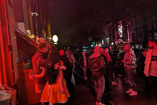 Private Hostess Bar Tour in Amsterdam Red Light District (3h) - Historic Amsterdam sights between the bars