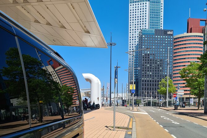 Private Minivan Transfer from Rotterdam - Why a Rotterdam minivan can beat the train