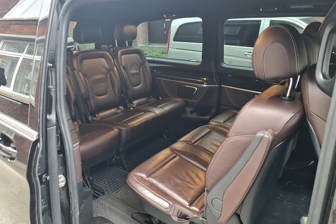 Private Minivan transfer to Rotterdam - Wi-Fi, comfort, and practical extras
