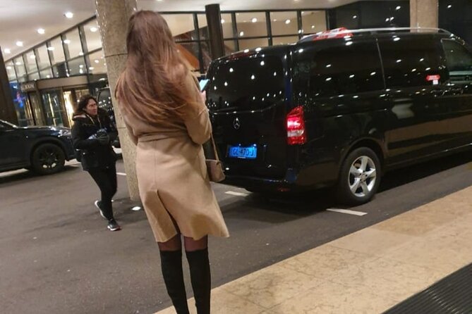 Private Minivan transfer to Rotterdam - Is $738.68 a fair group price?