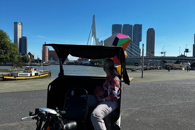 Private Pedicab/Rickshaw Tour of Rotterdam With a Local Guide - Laurenskerk, the medieval heart that remains
