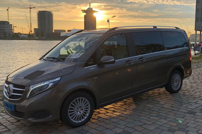 Private Roundtrip Transfer Schiphol Airport to Amsterdam - Meeting Your Driver at Schiphol Airport