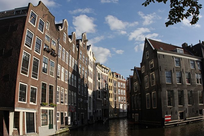 Private Tour: Amsterdam's City Highlights and Hidden Gems - Dam Square explains Amsterdam’s center