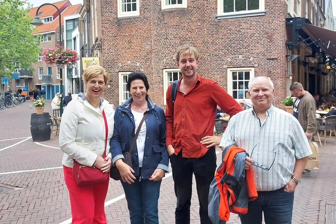 Private Tour of Delft & Rotterdam with Cube House and Transfer - The 18-minute train ride to Rotterdam Blaak