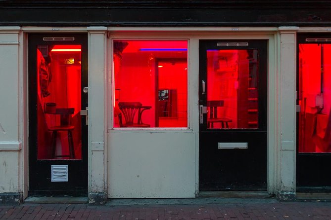 Private tour of Red Light District. English or Spanish - What this private Red Light District walk actually covers
