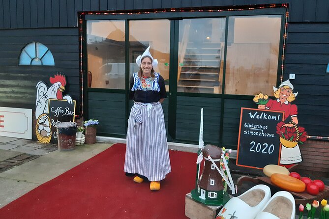 Private Tour of Simonehoeve Cheese Farm and Clog Factory - Watching the wooden shoes take shape