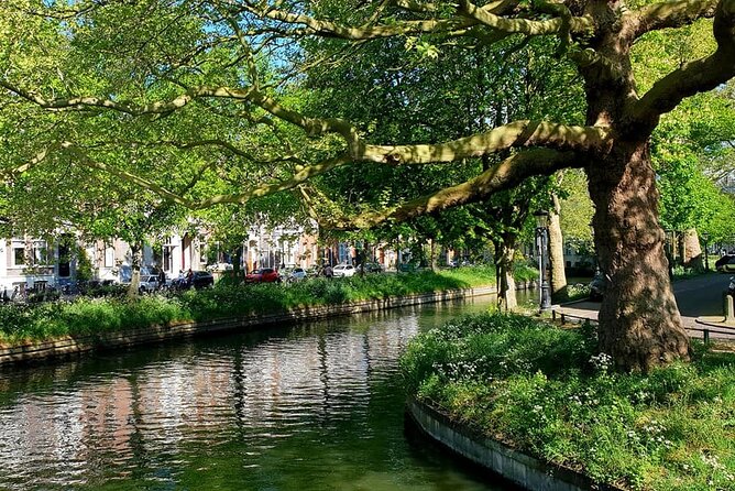 Private tour: Your Own Utrecht - mysteries and treasures - Pace, group size, and what is included