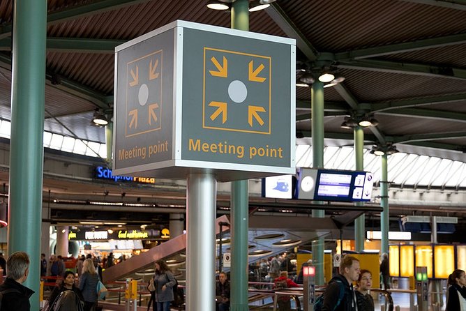 Private Transfer from Amsterdam Airport Schiphol to The Hague - The airport pickup requires a short walk