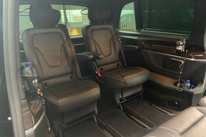 Private Transfer from Amsterdam to the Cruise Port in Rotterdam - Drivers who add a human touch
