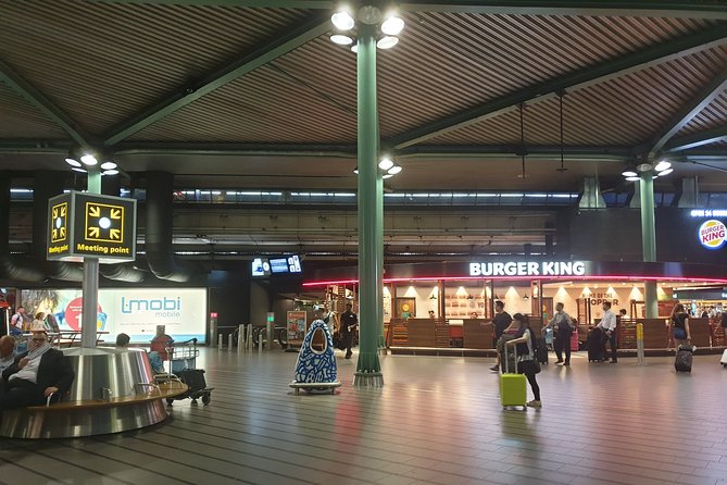 Private Transfer from Schiphol Airport to Rotterdam - Leaving Schiphol without the usual airport shuffle