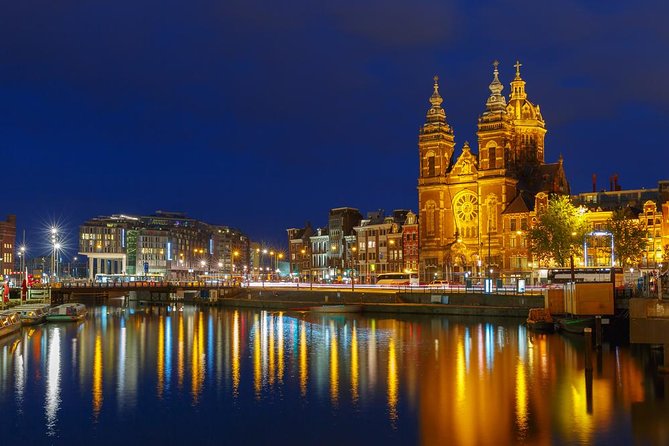 Private walking tour Amsterdam. English or Spanish. - Starting in Amsterdam’s old town