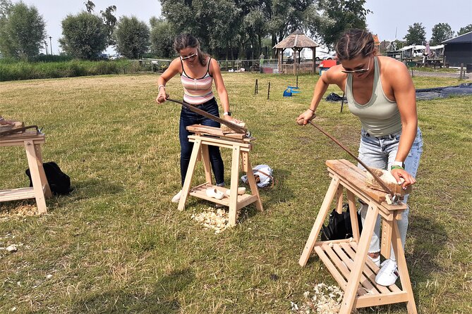 Private Workshop for Wooden Shoe Making in Simonehoeve - Why the private format matters