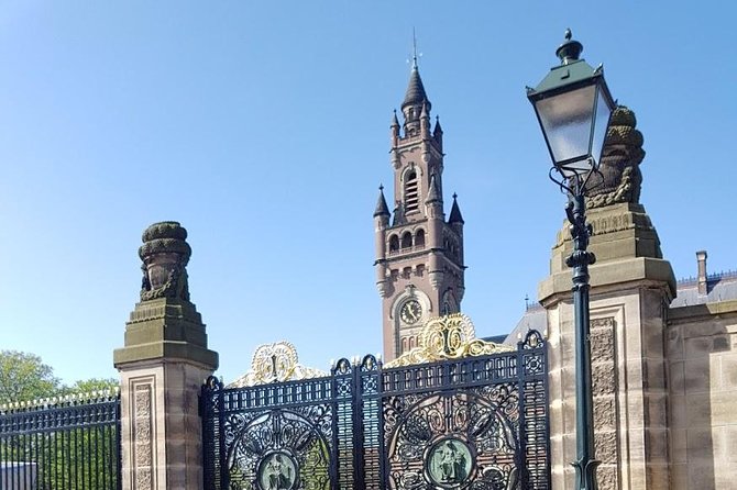 privatetour Delft, The Hague&Rotterdam Kinderdijk from Amsterdam - Rotterdam: old port, bold houses, and the Erasmus Bridge