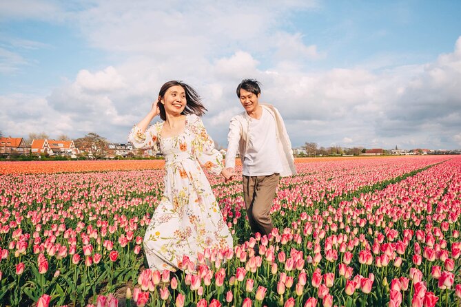 Professional Photoshoot at Private Tulip Field - What the one-hour session is like