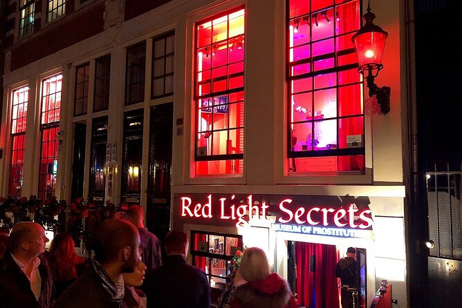 Red Light District private tour with a local - Kloveniersburgwal explains coffee shop policy