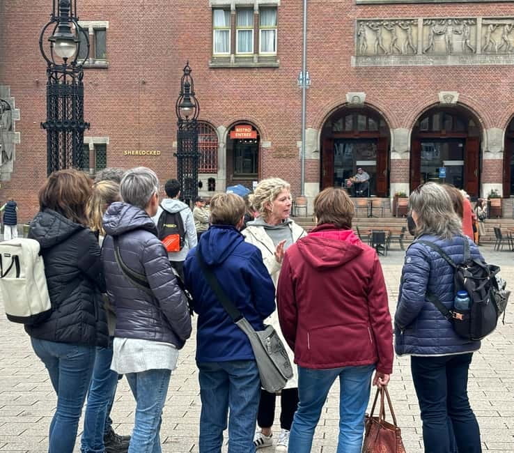 REDKULT: Red Light District & Historical City Center - Seeing Amsterdam’s historic center first
