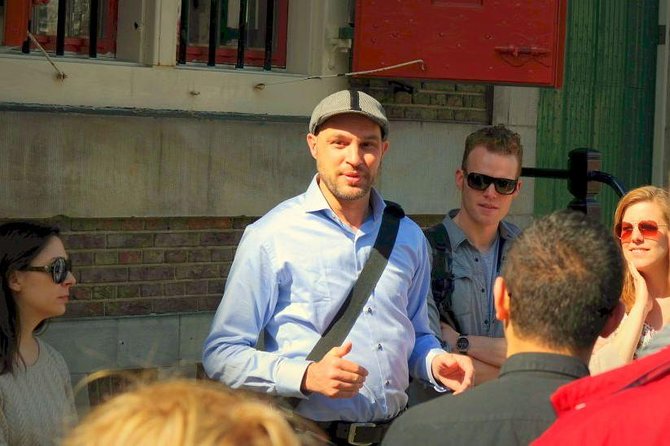 Rembrandt Tour - Rembrandtplein and the statue question