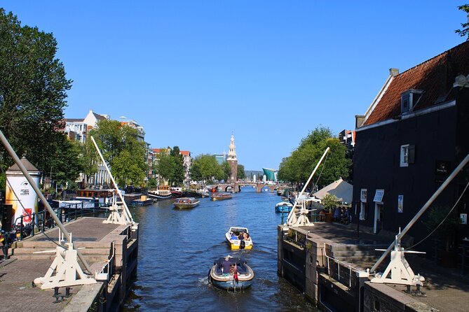 Rembrandt & Van Gogh Amsterdam walking experience - Trippenhuis and the people behind the paintings