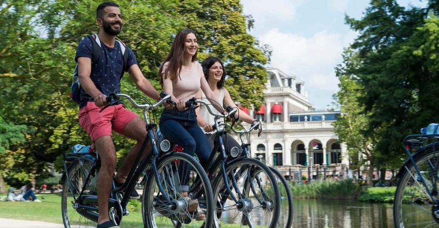 Rent a bike in Amsterdam | 1, 2, 3+ hours - Key points to know before you pedal away