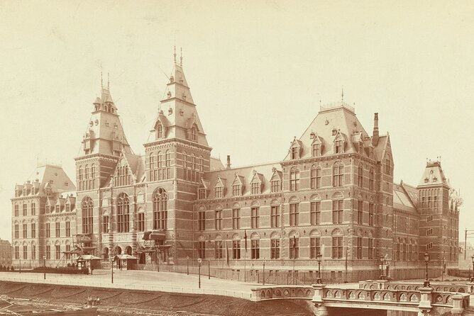 Rijksmuseum Amsterdam Semi-Private Guided Tour - Why the Rijksmuseum works better with a guide