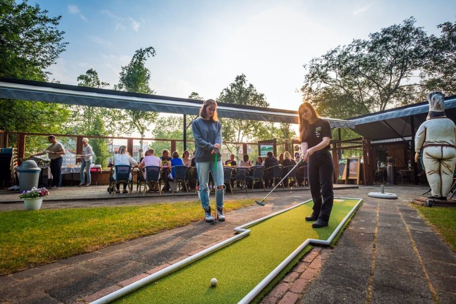 Rotterdam: 18-Hole Mini-Golf Game - Starting near the Euromast tower