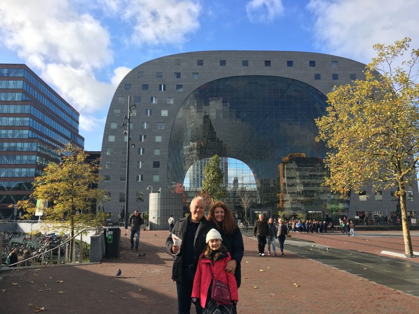 Rotterdam 2-Hour Grand Walking Tour - Groothandelsgebouw and the postwar city