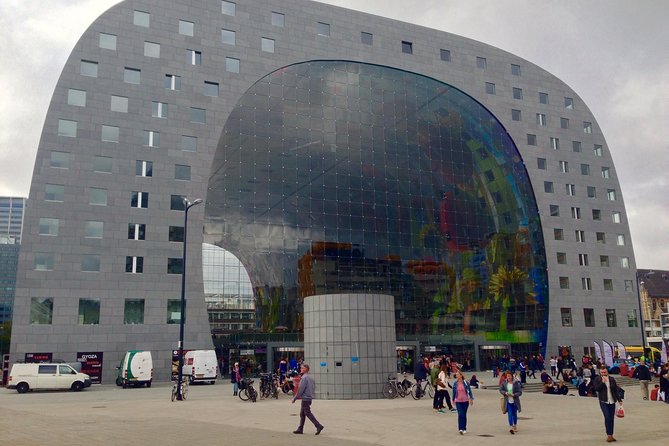 Rotterdam Architecture and Highlights Walking Tour (TOP RATED) - From City Hall to Rotterdam’s older face