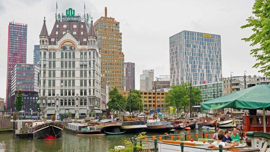 Rotterdam: Architecture Highlights Tour including the Depot - Markthal and the Cube Houses