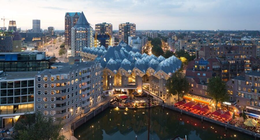 Rotterdam: De Rotterdam, Cube Houses, Watertaxi and Markthal - Why Rotterdam works so well on foot and by water